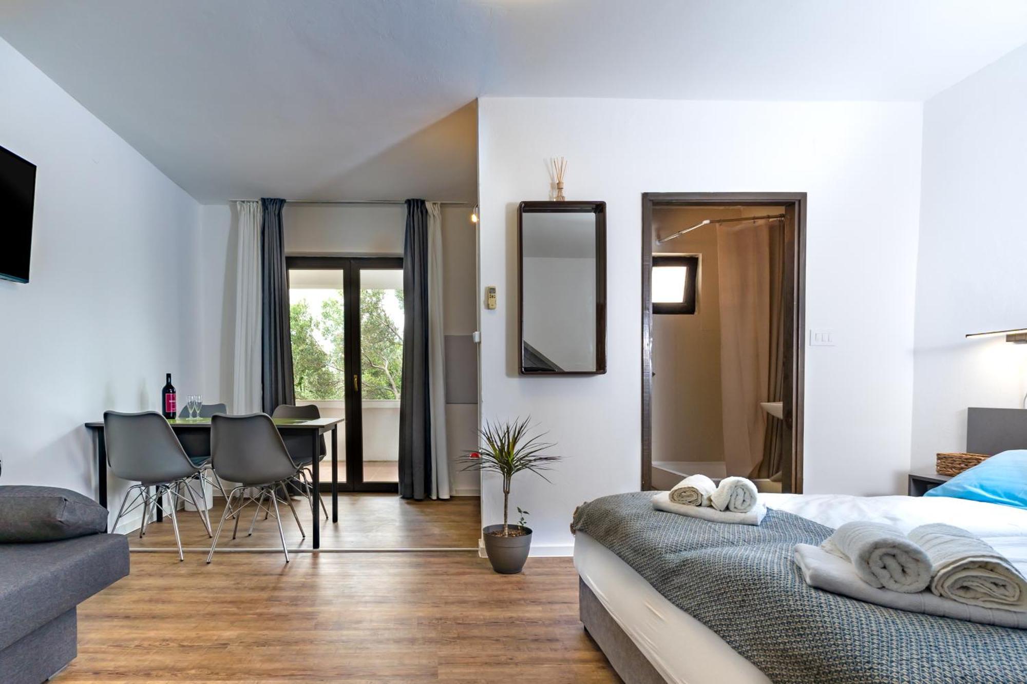 Apartments Dida Sime 스타리그라드 파클레니차 외부 사진