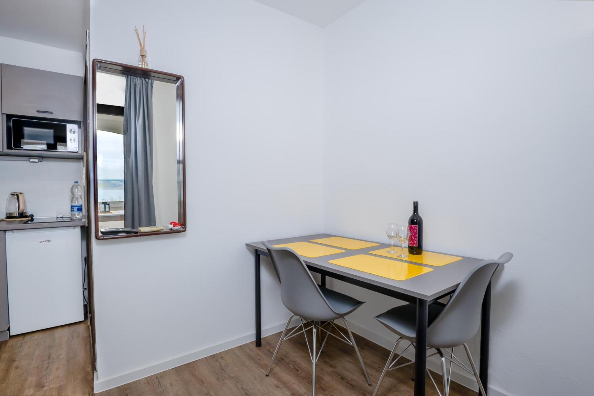 Apartments Dida Sime 스타리그라드 파클레니차 객실 사진
